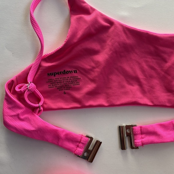 SuperDown Mia Rubber Bikini - S top /M bottom - Picture 5 of 5